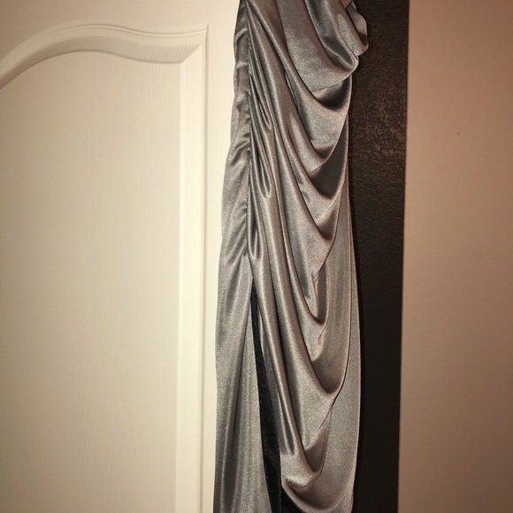 Designer Badgley Mischka Strapless Grey Mini Dress - Picture 7 of 8